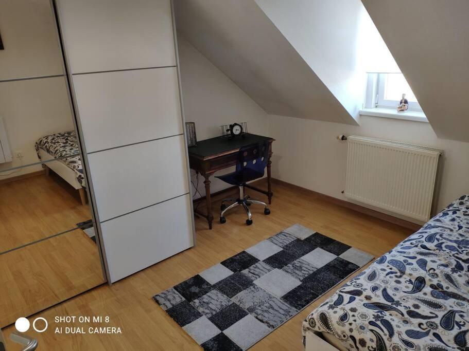 Joli Appartement Avec Place De Parking Prive กอลมาร์ ภายนอก รูปภาพ