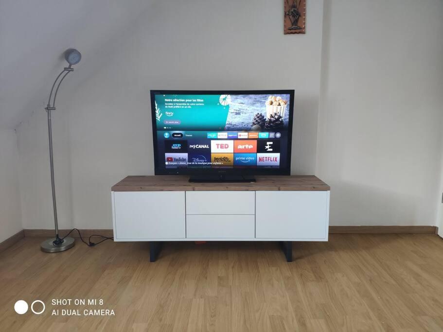 Joli Appartement Avec Place De Parking Prive กอลมาร์ ภายนอก รูปภาพ